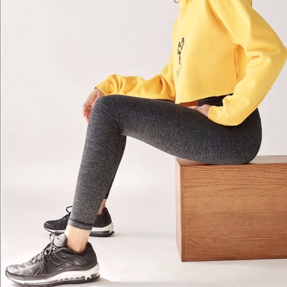 Aritzia | TNA Equator Herringbone Leggings - Picture 5 of 10